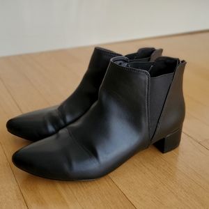 Union Bay Blair Pointy Toe Chelsea Boot